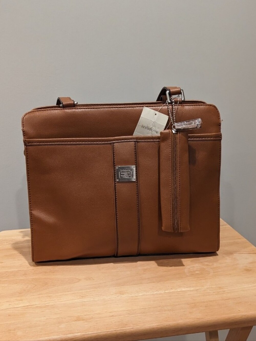 Liz Claiborne Camel Shoulder Handbag Business/ Messenger/Laptop 14x10 Organizer